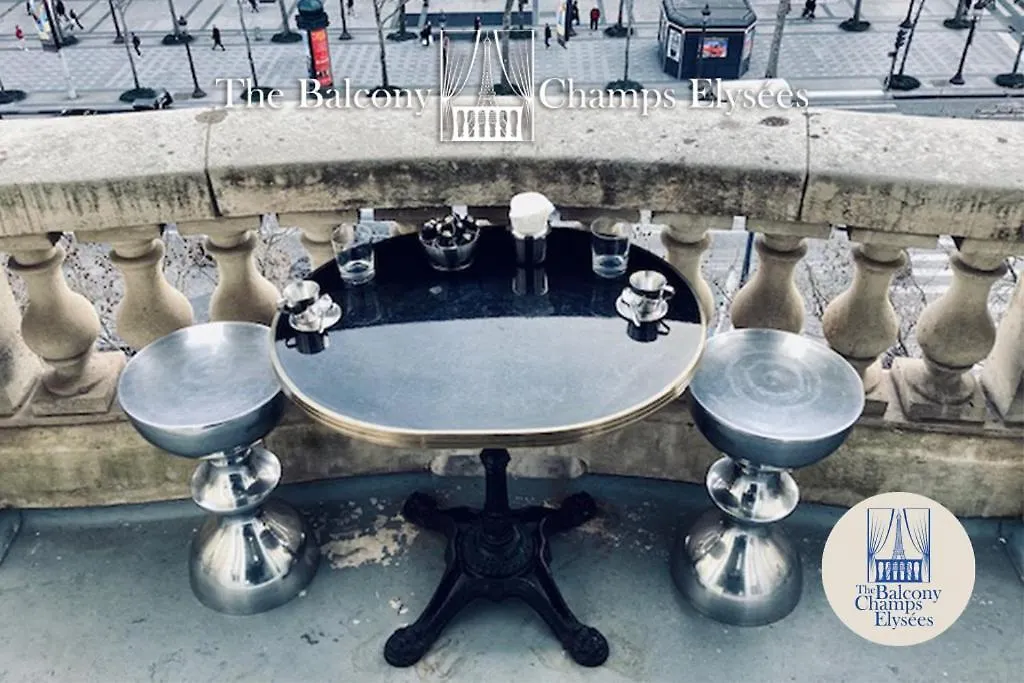 The Balcony Avenue Champs-Elysees Apartment Paris